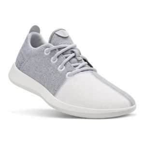 COPY - NWT wool runners size 9